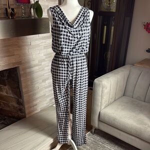 Chic Black and White Houndstooth Jumpsuit